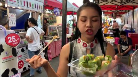 柬埔寨乡村本土女孩最新风格美食日常