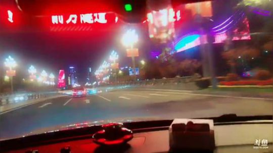 成都到重庆万州 2019-10-05 18点场