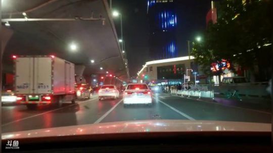 冬天的郑州 2019-10-07 20点场