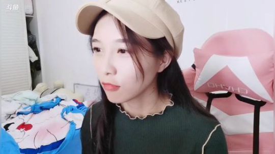 肖淑洁生命中的光和盐发布了一个斗鱼视频2019-10-08