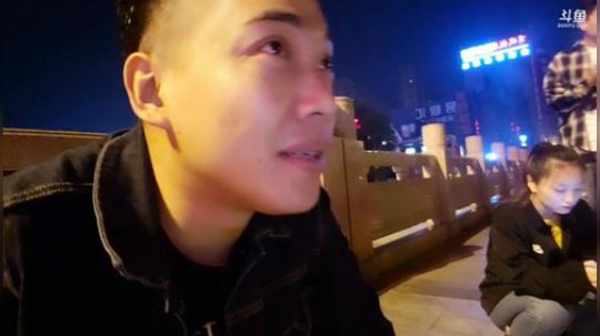 冬天的郑州 2019-10-07 23点场