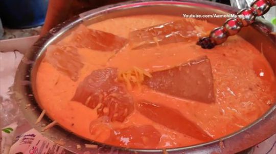 【印度街头美食】苹果奶昔之王，印度现场制作美味奶昔