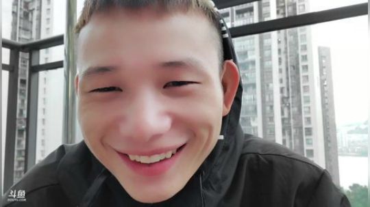 睿智兄弟想出国  --前传 2019-10-10 07点场