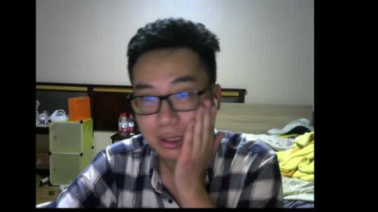 我在斗鱼看魔都洪斌直播格斗游戏