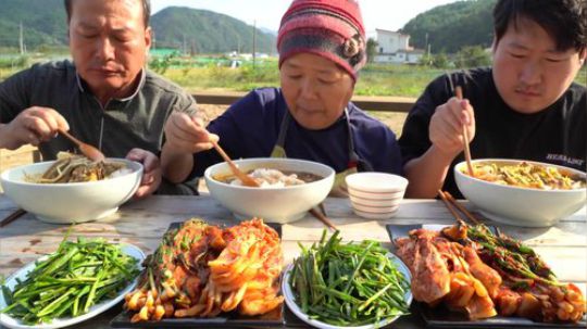 兴森   四米大 ，辣椒肉炖