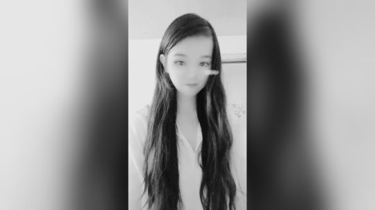 陪伴是最长及自告白。