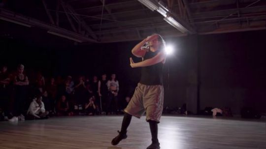 前方高燃预警！女神Jojo Gomez力度Jazz