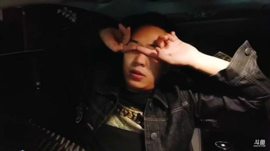 郑州街头正能量 2019-10-10 20点场