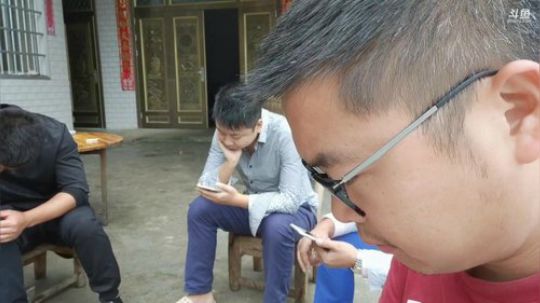 哆啦爱梦梦发布了一个斗鱼视频2019-10-12