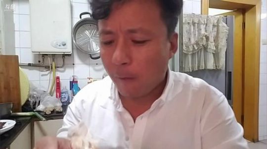 丿Good丶发布了一个斗鱼视频2019-10-12