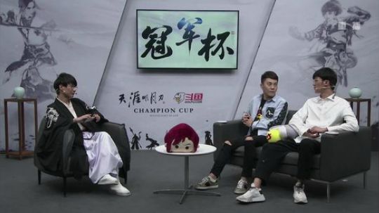 根本阿呆发布了一个斗鱼视频2019-10-13