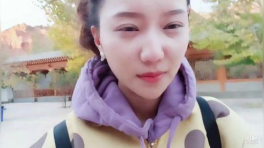 HHHISHHH发布了一个斗鱼视频2019-10-13