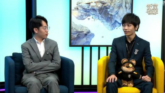 黑板君爱喝酸奶发布了一个斗鱼视频2019-10-13