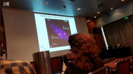 户外遛狗王飞哥发布了一个斗鱼视频2019-10-14