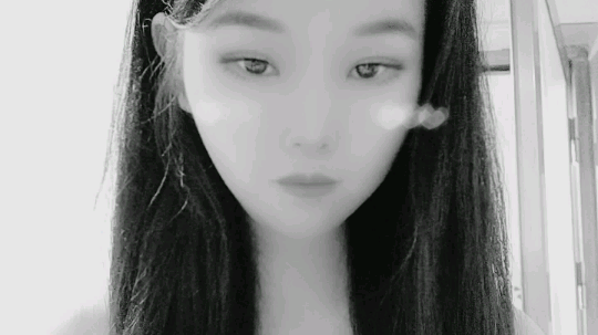 找个小哥哥带我上王者。