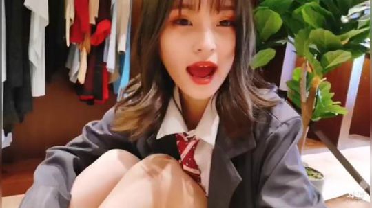 郑州一个有故事的城市 2019-10-15 15点场