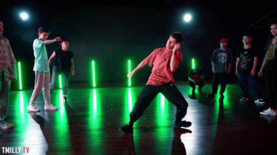 爆炸卡点！！高颜值妹子Audrey Partlow帅气编舞