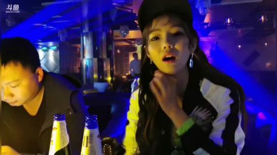 郑州一个有故事的城市 2019-10-16 21点场