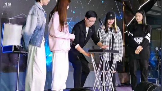 欢迎各位来到万州 2019-10-20 19点场