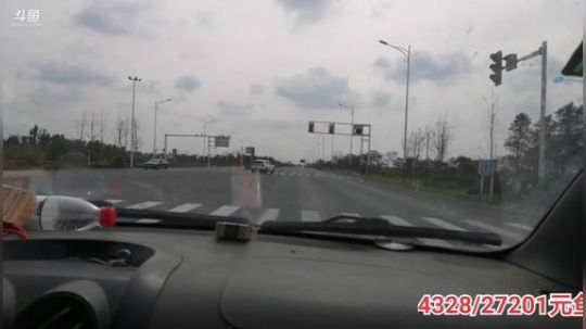 哆啦爱梦梦发布了一个斗鱼视频2019-10-22