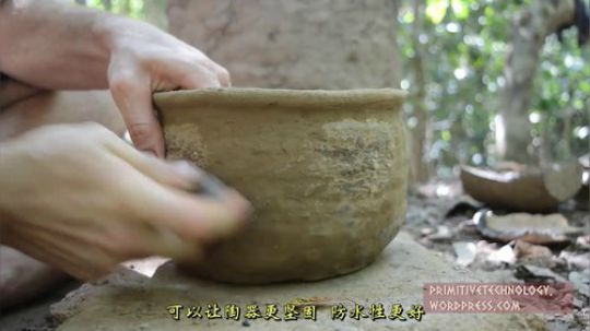 【原始技术合集】澳洲小哥徒手建造  10、壁炉和陶罐