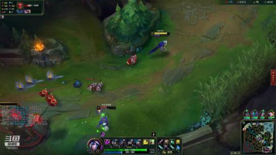 超神霞被队友疯狂bb