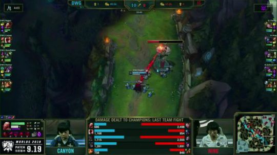 我在斗鱼看英雄联盟赛事直播英雄联盟