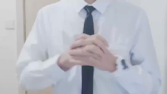 180斤的白某人给您比了一颗心[大笑]