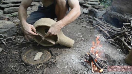 【原始技术合集】澳洲小哥徒手建造  19、弓式鼓风机