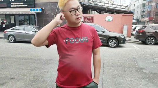 科头溜子发布了一个斗鱼视频2019-10-26