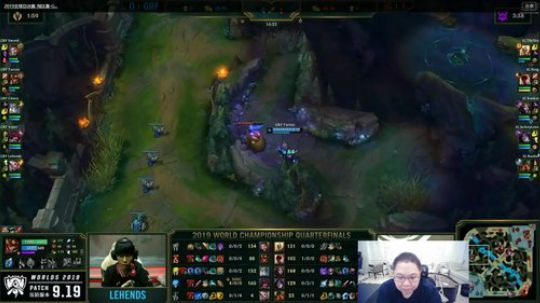 我在斗鱼看即将拥有人鱼线的PDD直播英雄联盟