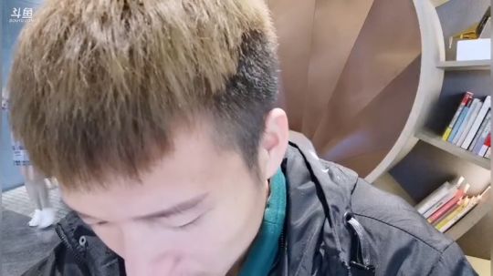 《鱼行天团》随机领你看世界 2019-10-27 10点场