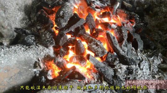 【原始技术合集】澳洲小哥徒手建造  37、鼓风机和木炭