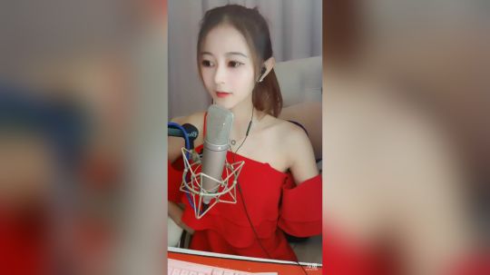 阿华丨Awa丶发布了一个斗鱼视频2019-10-27