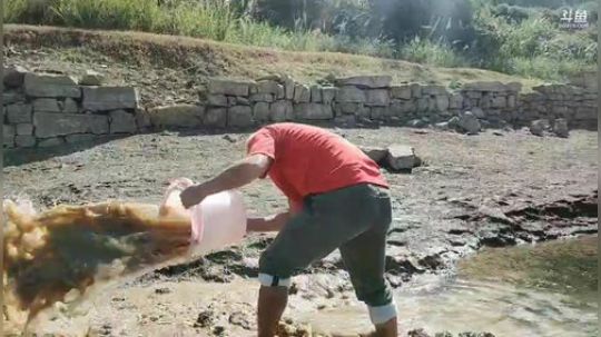 哆啦爱梦梦发布了一个斗鱼视频2019-10-30