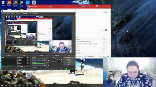 我在斗鱼看即将拥有人鱼线的PDD直播英雄联盟