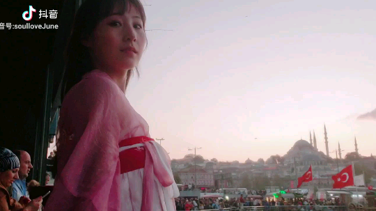 木木乱闯发布了一个斗鱼视频2019-10-31