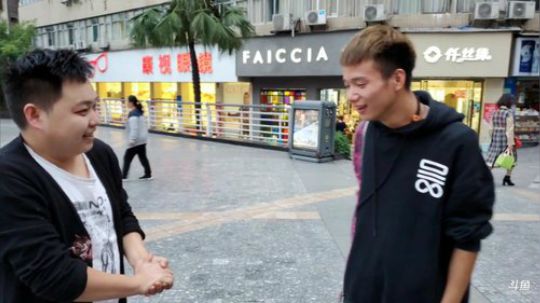 睿智兄弟的一天！ 2019-10-31 17点场