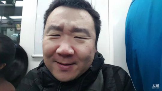 庭院人家。。 2019-11-01 06点场