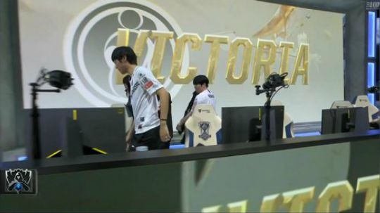 911任性发布了一个斗鱼视频2019-11-02