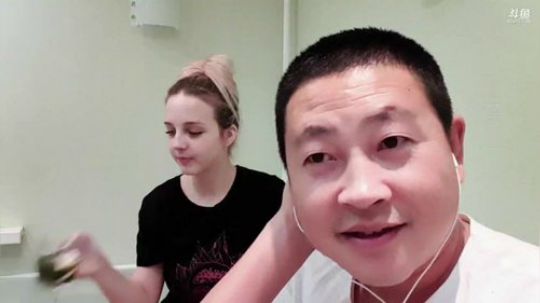 深夜走心节目。 2019-11-01 22点场