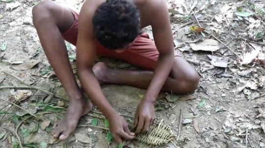 【躺尸兄弟】编个凉鞋玩玩