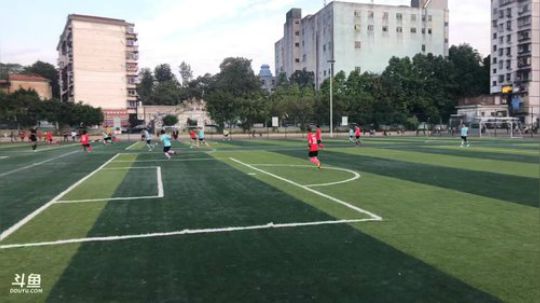 赣州足球联赛最后一场南康赣桥VS赣州逆行 2019-11-03 15点场