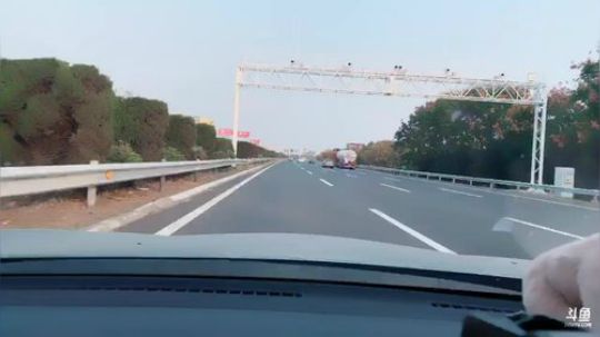 停播一段时间 动态关注鱼吧哈~ 2019-11-04 15点场