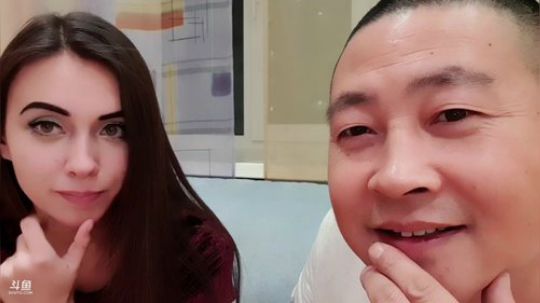 漂亮妹妹陪大家一起过周末 2019-11-03 21点场