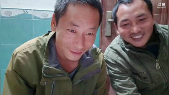 去医院做检查，大小强哥带大家播日常 2019-11-05 18点场