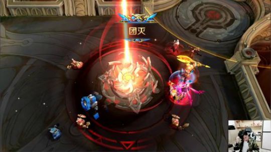 闹闹可遇不可求发布了一个斗鱼视频2019-11-05