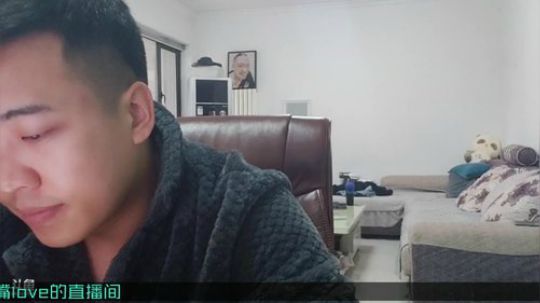 爱是一道光 6561377 2019-11-05 16点场
