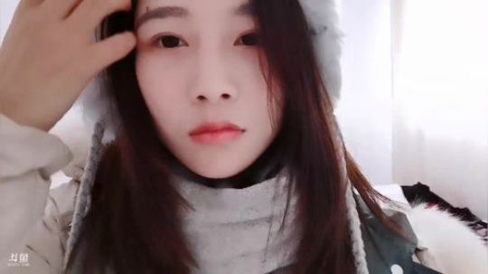 肖淑洁生命中的光和盐发布了一个斗鱼视频2019-11-06