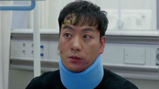 知名说唱明星夜店吸毒被抓，背后竟引出惊天黑幕